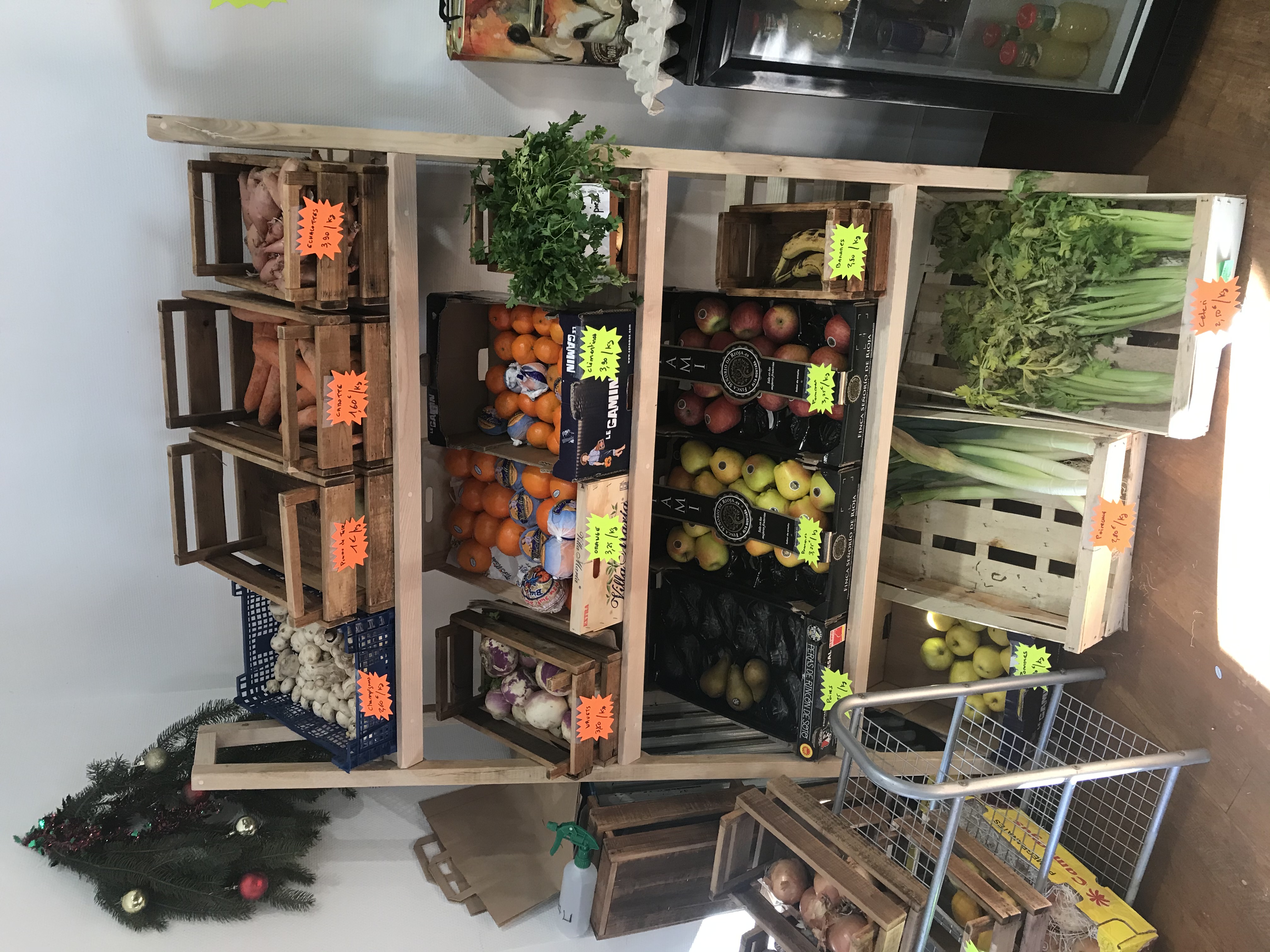 La Gentilhommière : épicerie, bar et hôtel à Fos