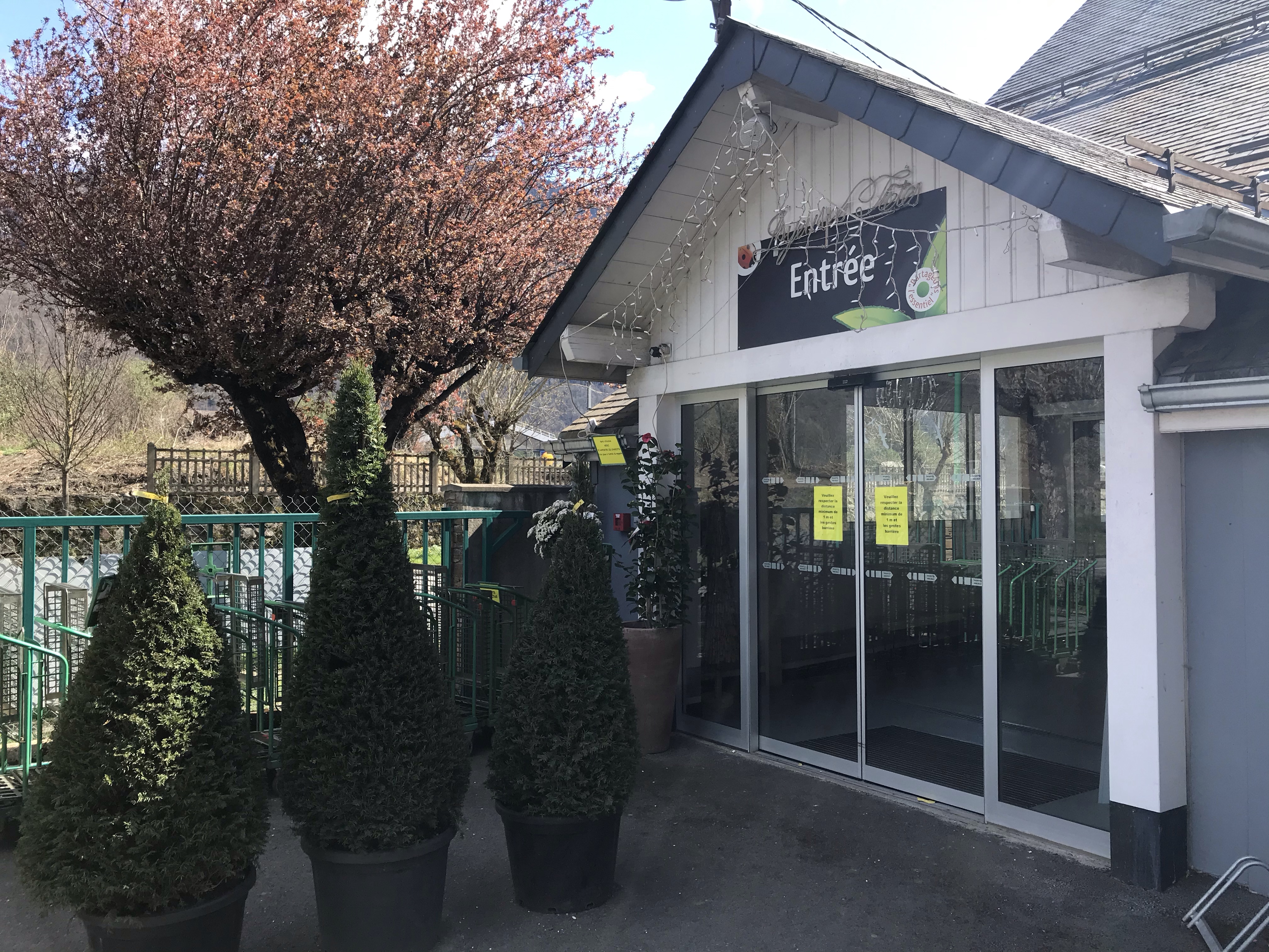 Jardinerie et animalerie JardiPradel à Luchon