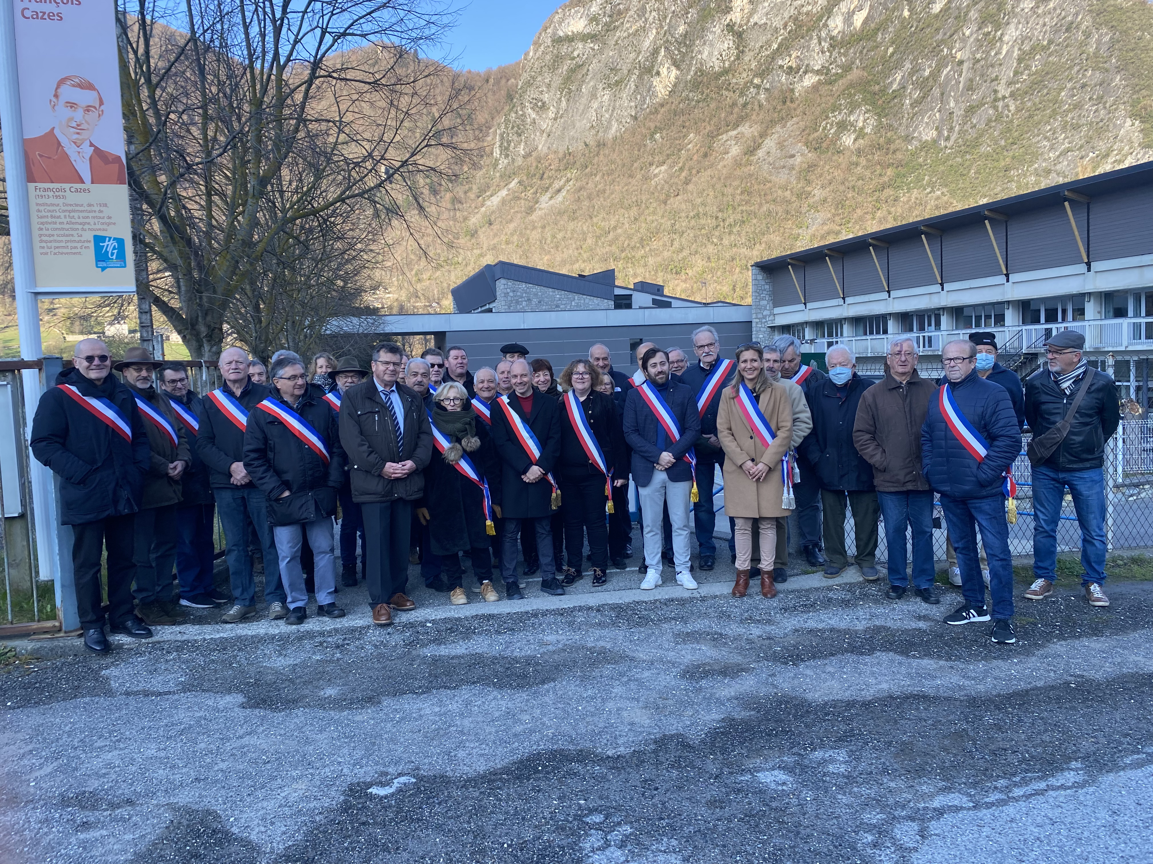 Enfin des cours d'anglais (avec Johanna) pour les élèves du collège de Saint-Béat-Lez