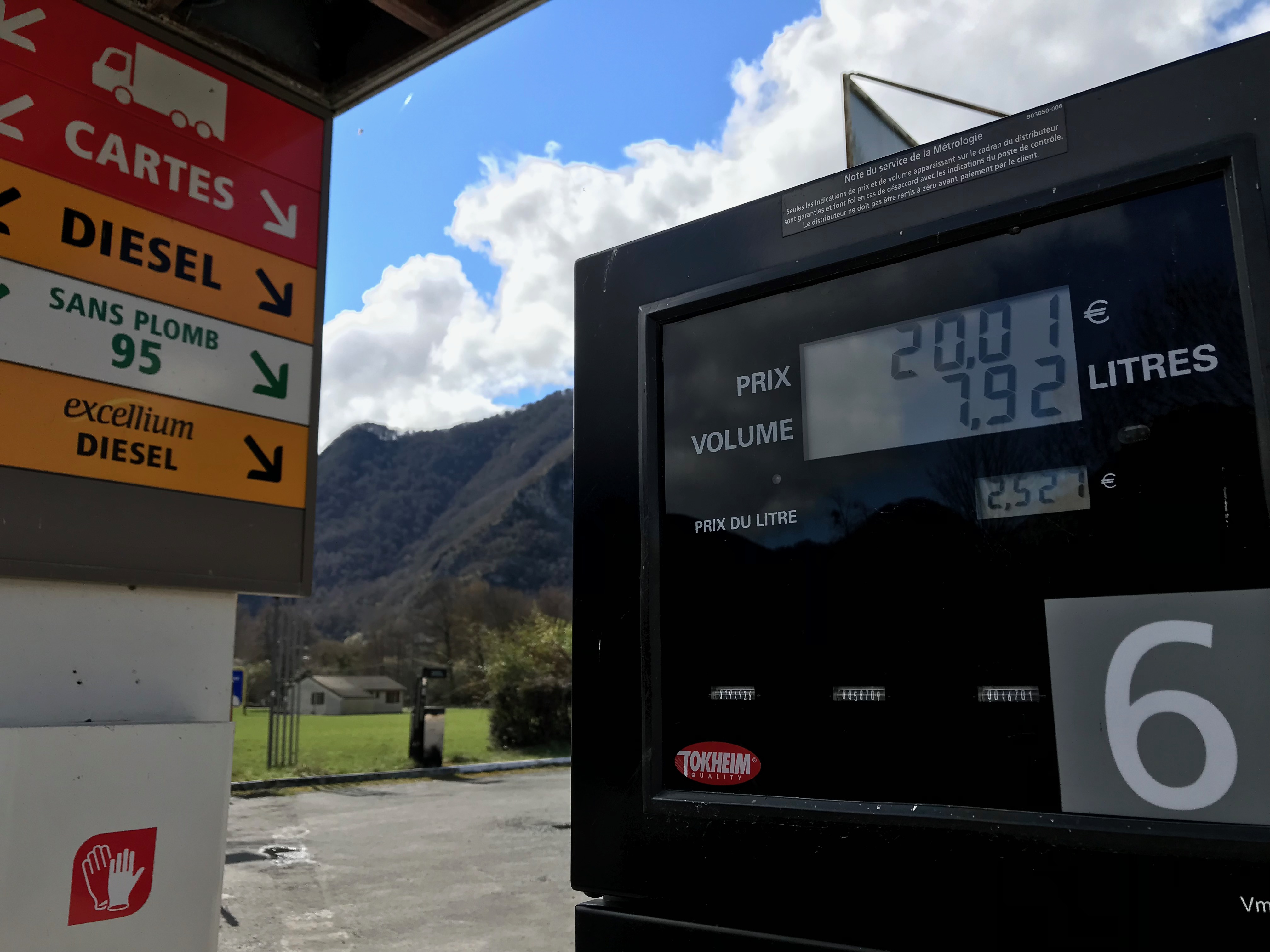Remise à la pompe de 15 centimes par litre à partir du 1er avril