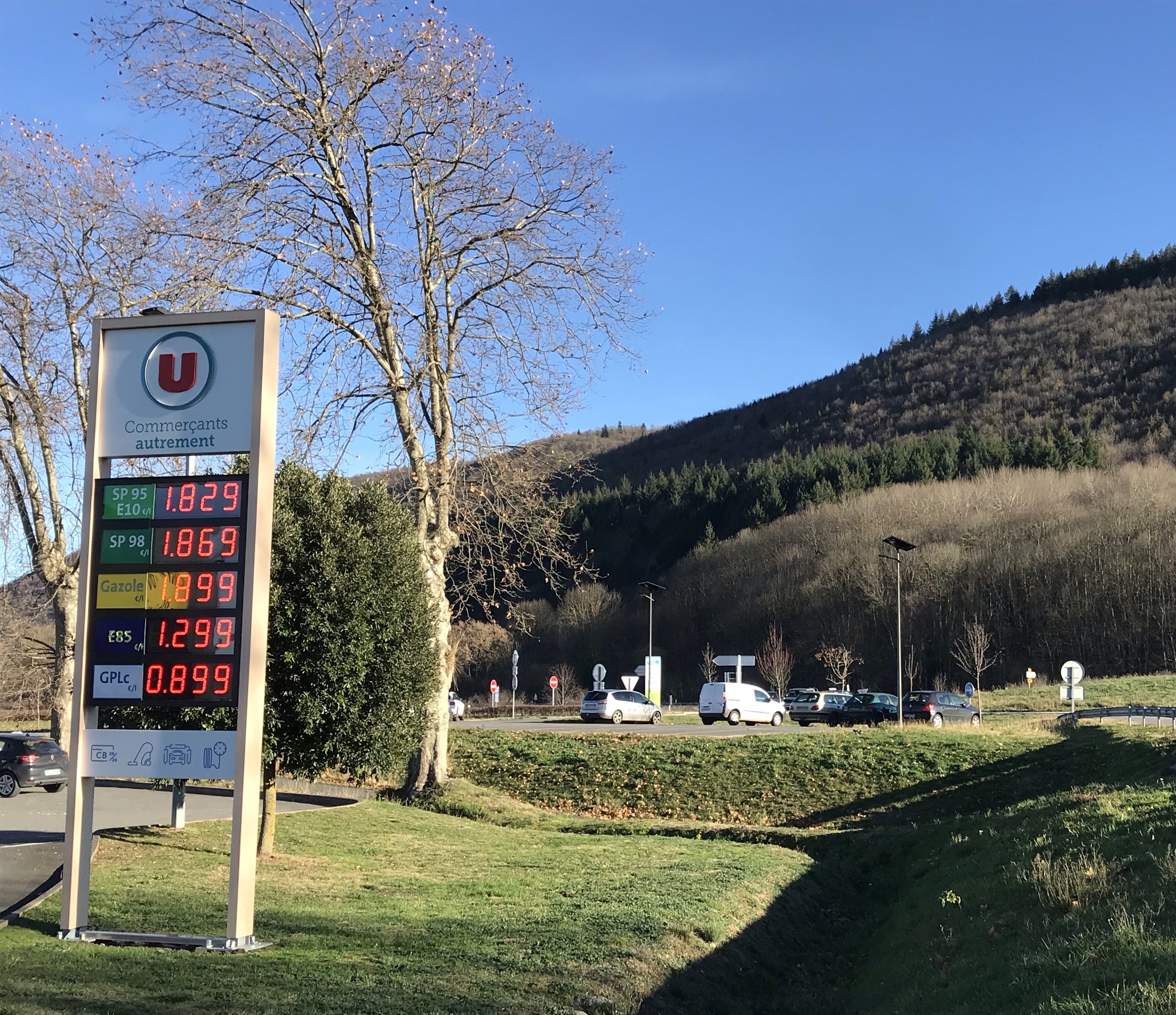 Rouler au SuperEthanol E85 est-il toujours rentable ?