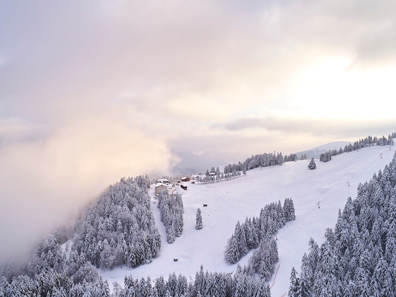 Webcam Le Mourtis la station en direct