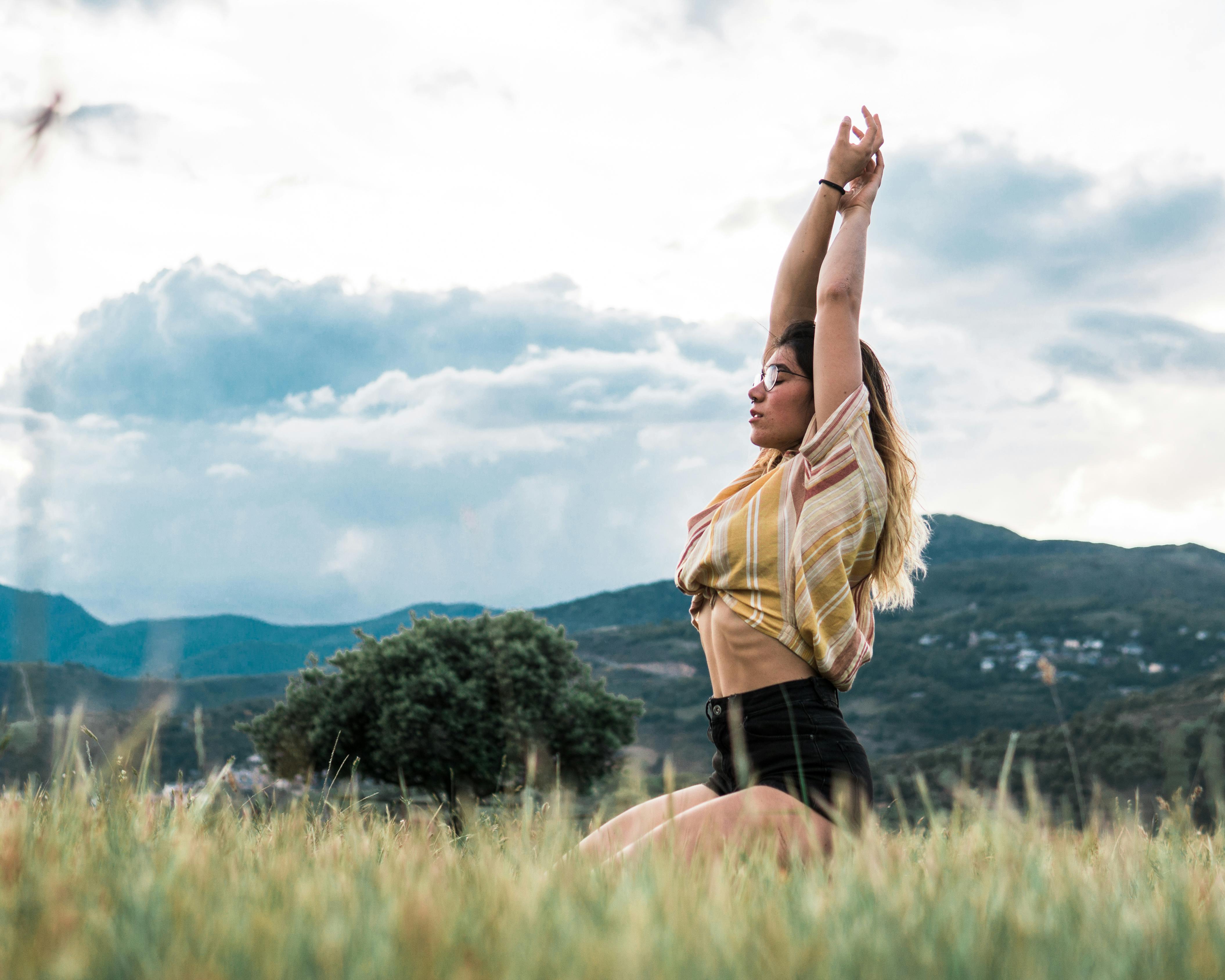 Séances de yoga en montagne à Luchon