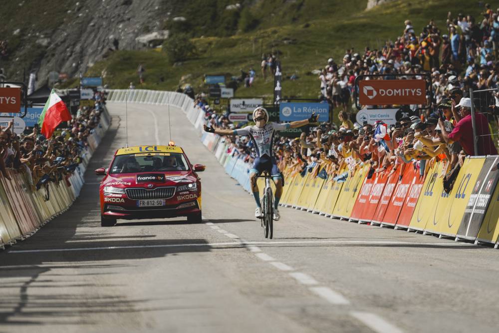 Critérium du Dauphiné 2025 : Pogacar triomphe, Lenny Martinez remporte la dernière étape