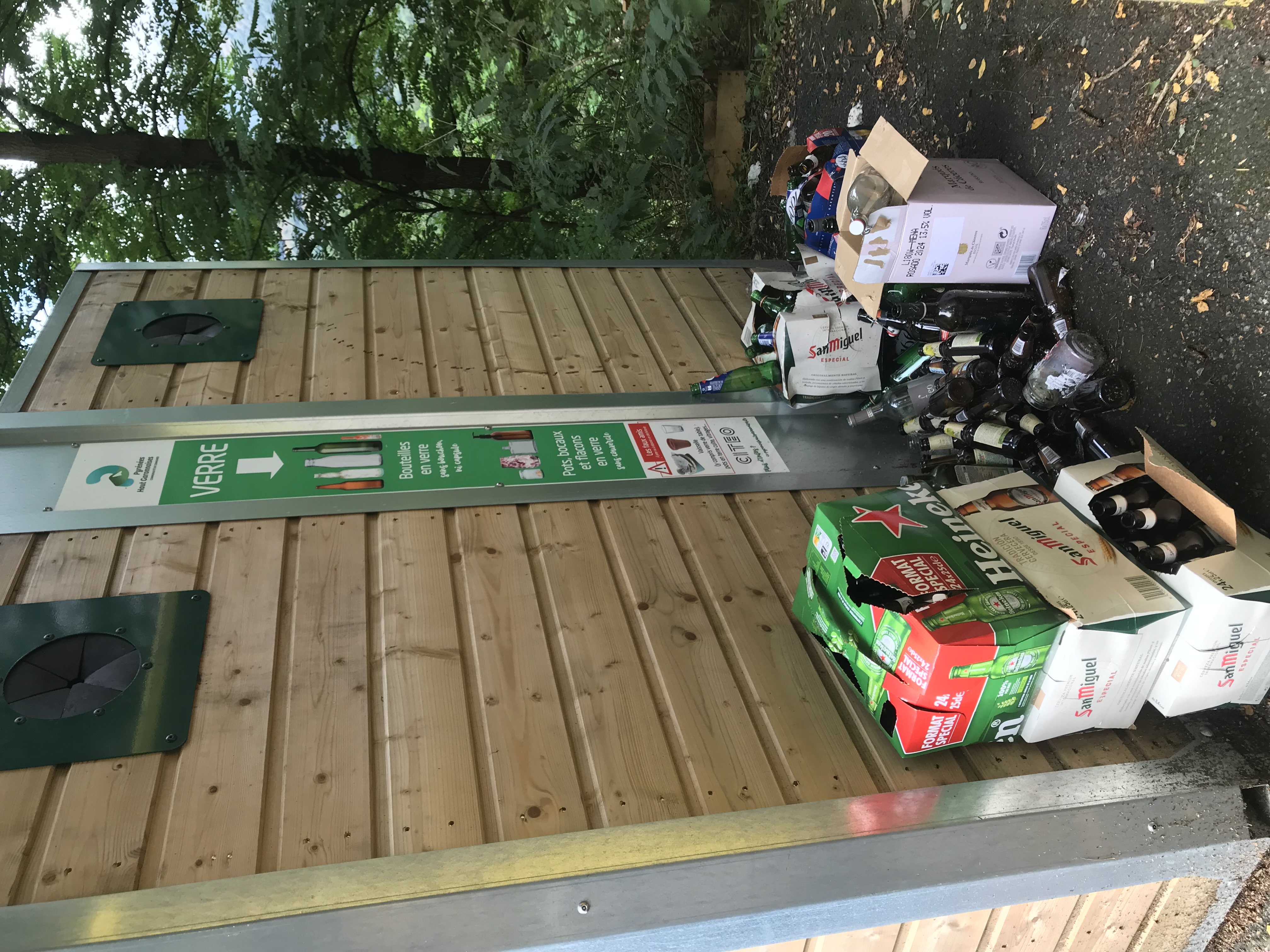 Pyrénées : quand les petits villages de montagne craquent sous le poids du surtourisme