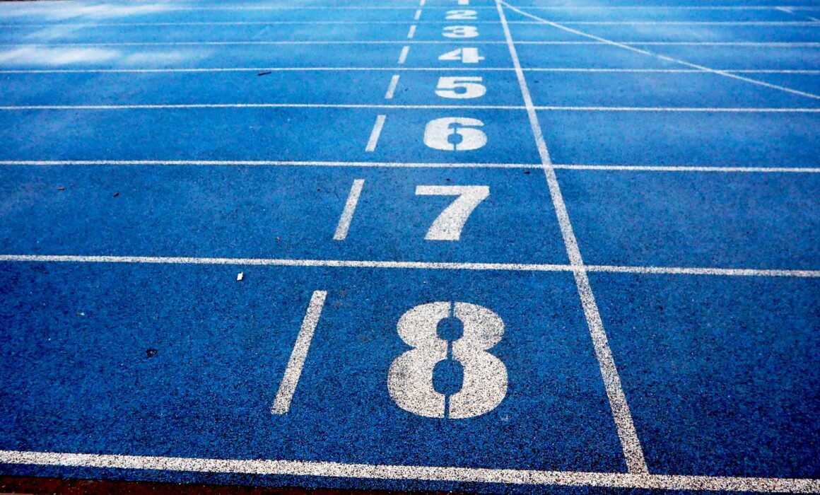 Athlétisme : Jimmy Gressier signe le record de France du 3 000 m à Montreuil en 7'28''67