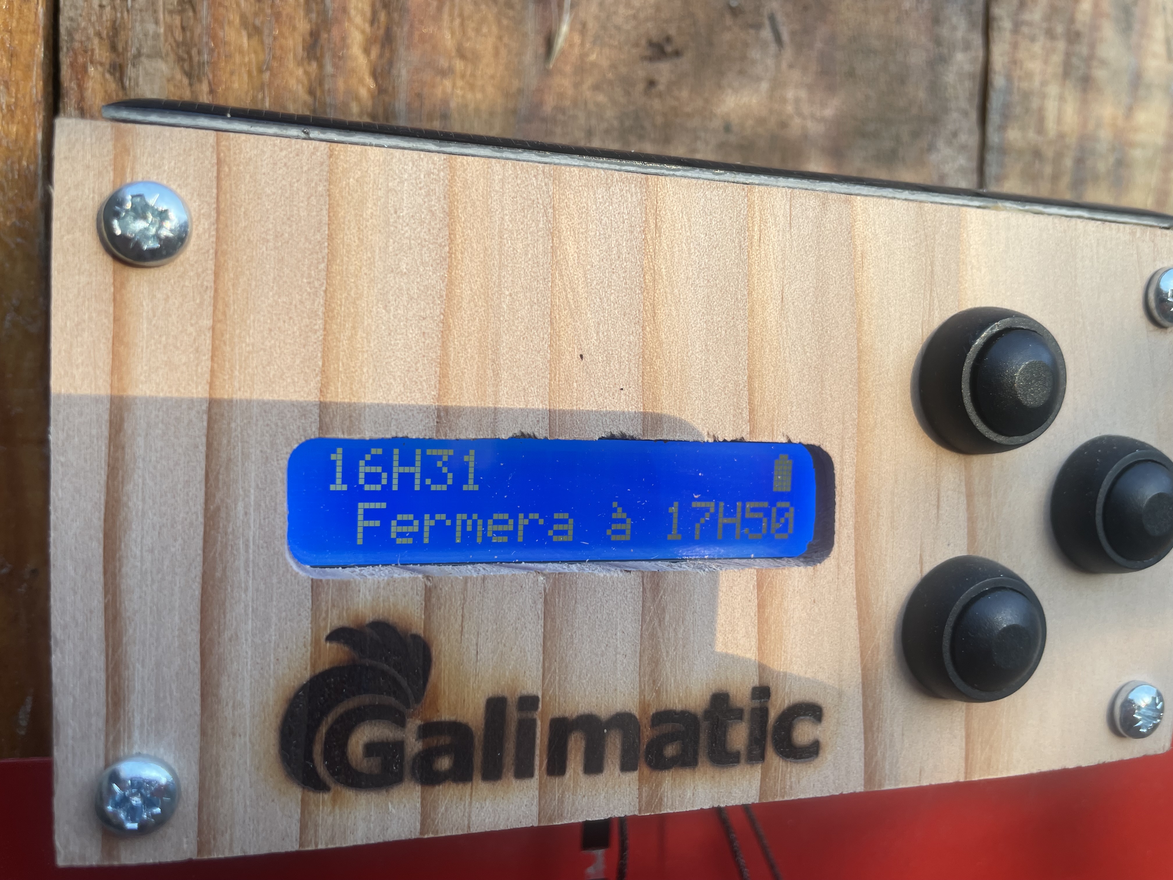 Galimatic indispensable porte de poulailler fabriquée en France