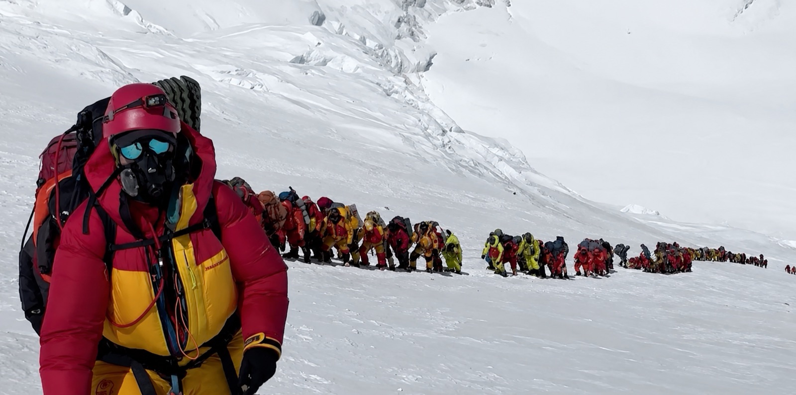 L'homme vise les sommets de la bêtise : 274 alpinistes au sommet de l'Everest le 20 mai 2026