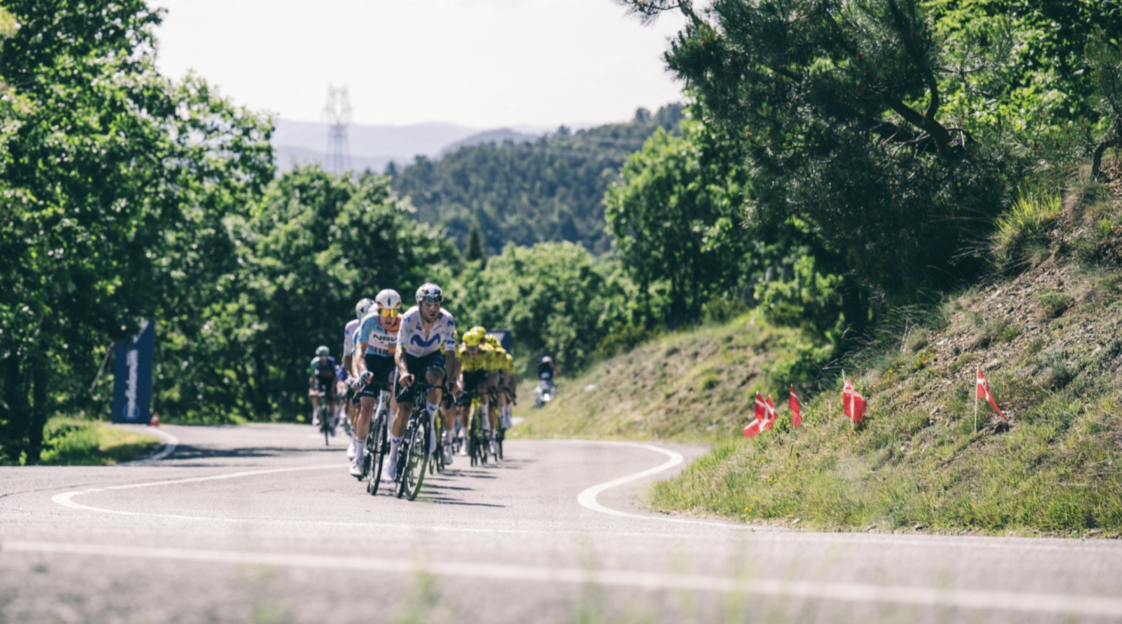 Giro 2026 étape 13 : Alberto Bettiol s'impose à Verbania, 1 821 jours après Stradella