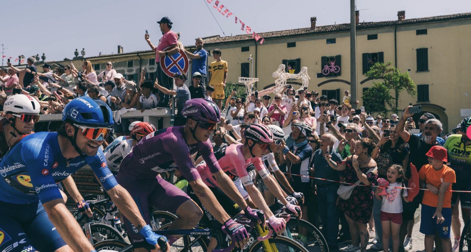 Giro 2026 étape 18 : Paul Magnier signe sa 3e victoire au sprint à Pieve di Soligo