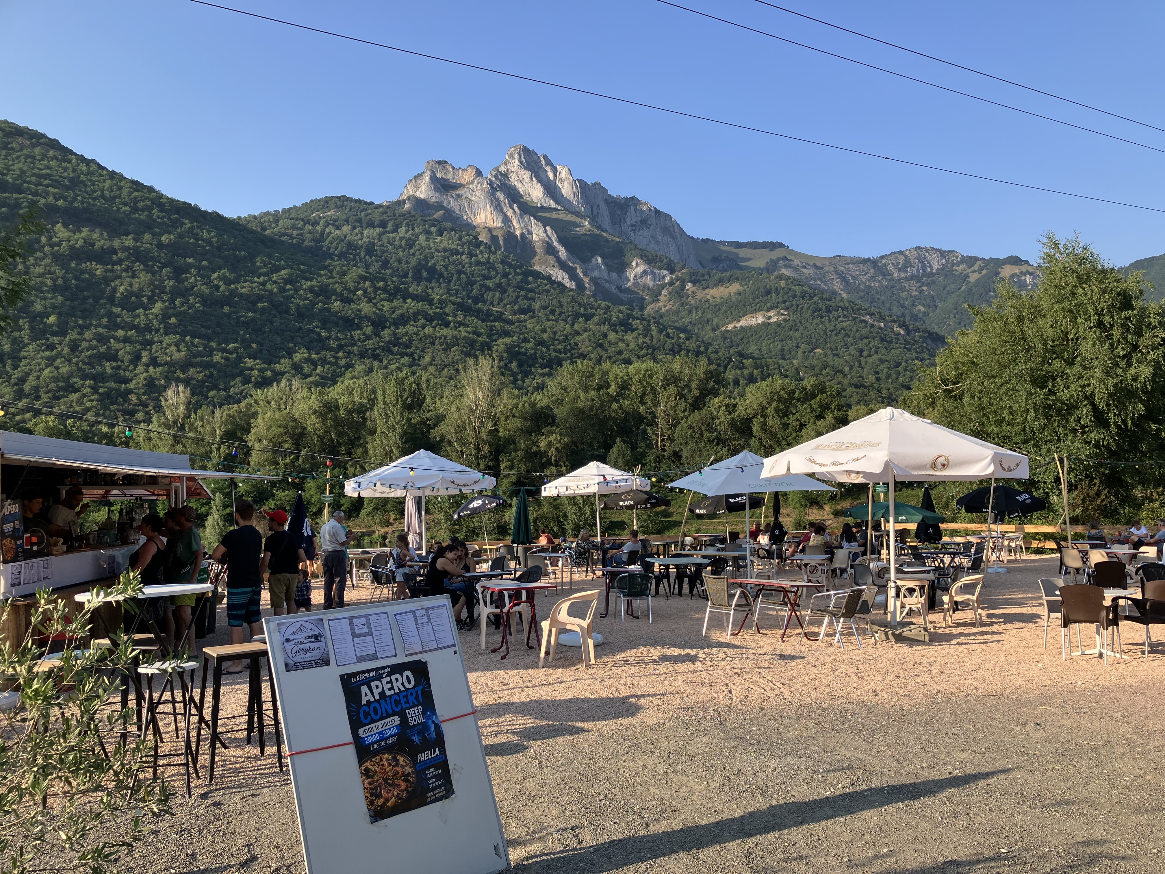 Lac de Géry à Saint-Béat-Lez : promenade, pêche, food-truck Gerykan