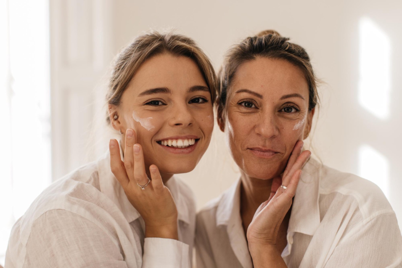 Peau grasse : comment bien choisir ses produits de soin