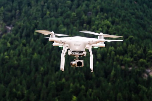 Utilisations drone montagne