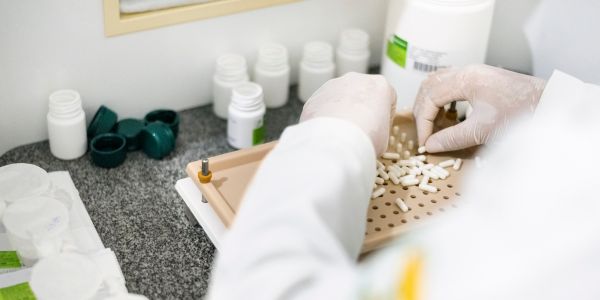 Façonnage gélule complément alimentaire