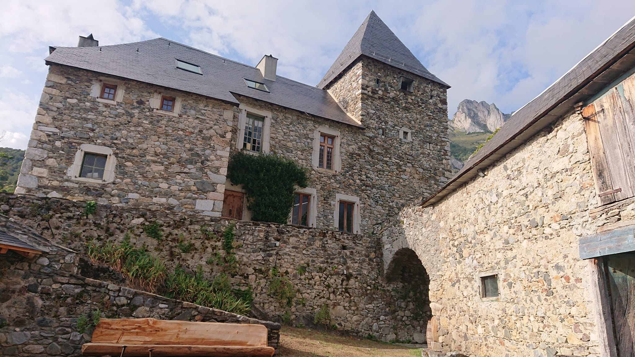 La Taverne Château de Bezins-Garraux