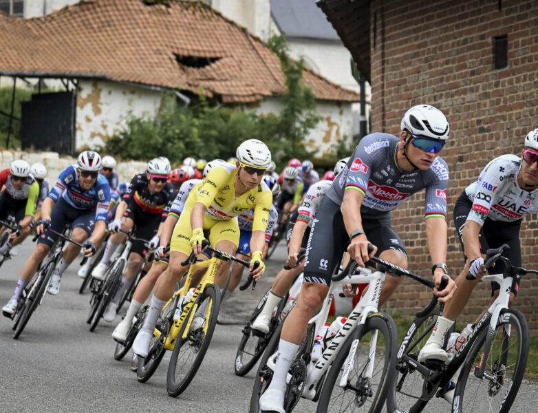Van Der Poel étape 2 tour de france 2025